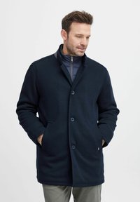 Шерстяное пальто Шерстяное пальто