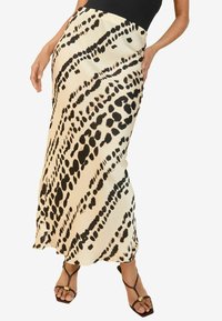 Длинная юбка Длинная юбка