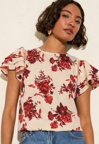 Блузка Блузка