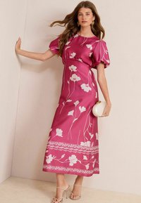 Летнее платье Летнее платье