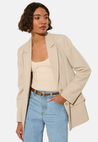 Блейзер Блейзер