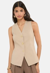 Жилет Жилет