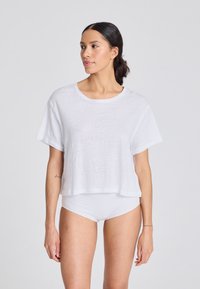 Футболка Футболка