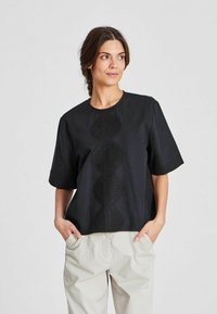 Блузка Блузка