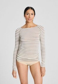 Лонгслив Лонгслив