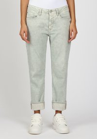 Чиносы Чиносы