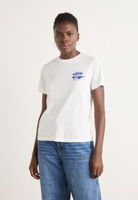 Футболка Футболка