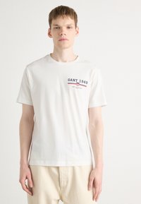 Футболка Футболка