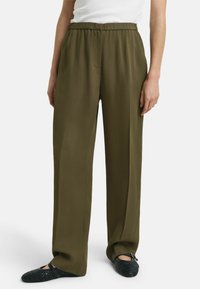 Широкие брюки Широкие брюки