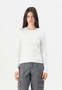 Лонгслив Лонгслив