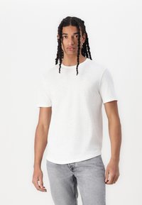 Футболка Футболка