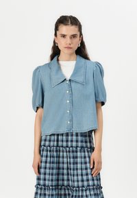 Джинсовая блузка Джинсовая блузка