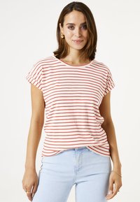 Футболка Футболка