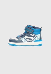 Высокие кеды Высокие кеды