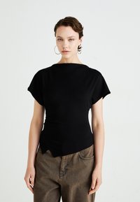 Футболка Футболка