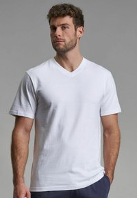 Футболка Футболка