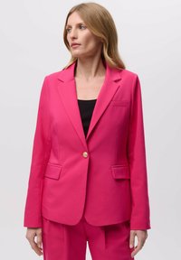 Блейзер Блейзер