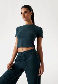 Футболка Футболка