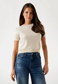 Футболка Футболка