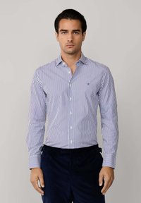 Рубашка Рубашка