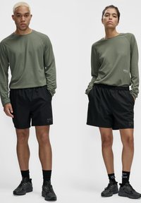 Шорты Шорты