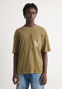 Футболка Футболка