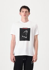 Футболка Футболка