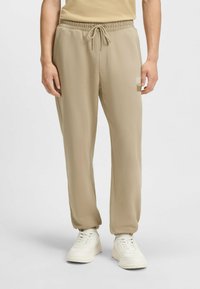 Спортивные штаны Спортивные штаны