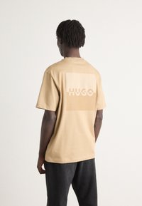 Футболка Футболка