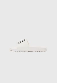 Шлепанцы Шлепанцы