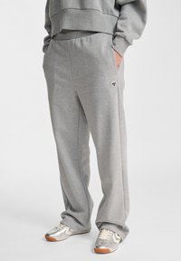 Спортивные штаны Спортивные штаны