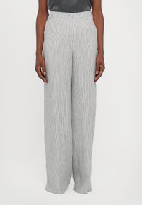 Брюки Брюки