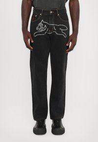 Прямые джинсы Прямые джинсы