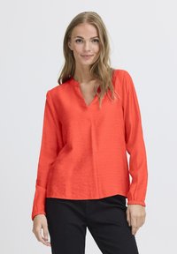 Блузка Блузка