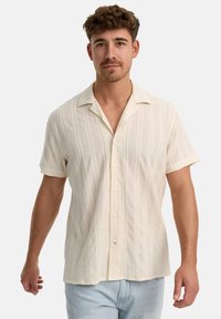 Рубашка с коротким рукавом Рубашка с коротким рукавом