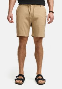 Шорты Шорты