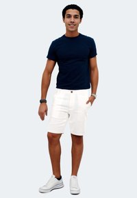 Шорты Шорты