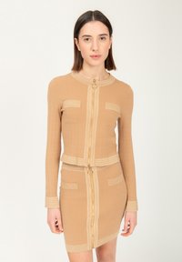 Кардиган Кардиган