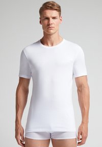 Футболка Футболка