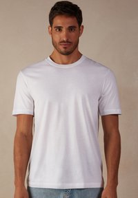 Футболка Футболка