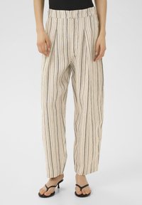 Широкие брюки Широкие брюки