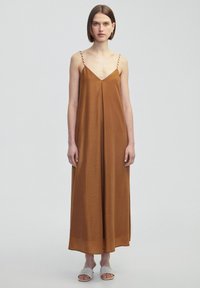 Летнее платье Летнее платье