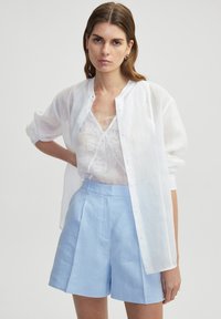 Кружевная блузка Кружевная блузка