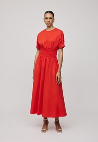 Летнее платье Летнее платье