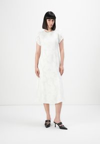 Летнее платье Летнее платье