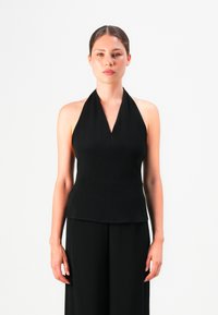 Блузка без рукавов Блузка без рукавов