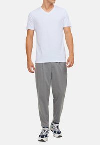 Футболка Футболка