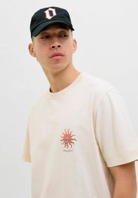 Кепка Кепка