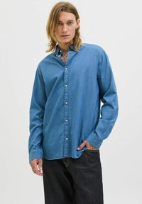 Рубашка Рубашка