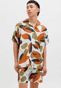 Рубашка с коротким рукавом Рубашка с коротким рукавом